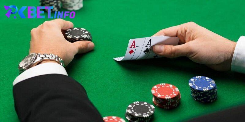 Đôi nét về luật chơi poker cơ bản